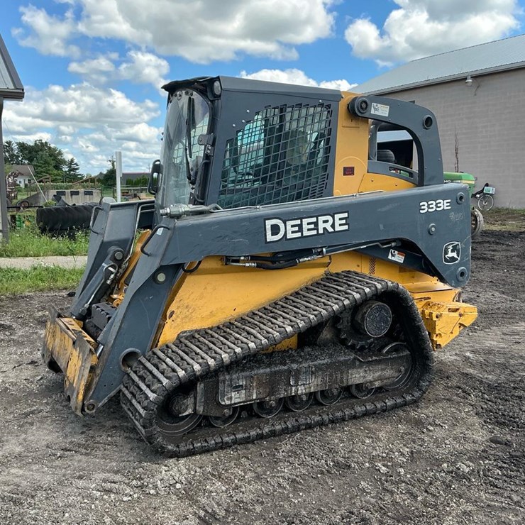 2014 DEERE 333E