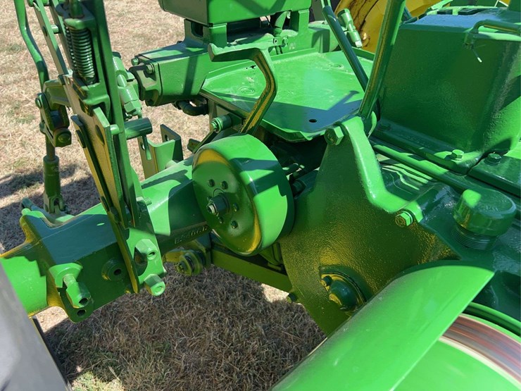 john-deere-model-b-image-30