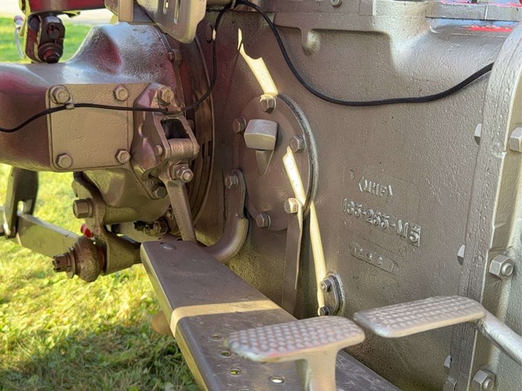 massey-ferguson-65-image-53