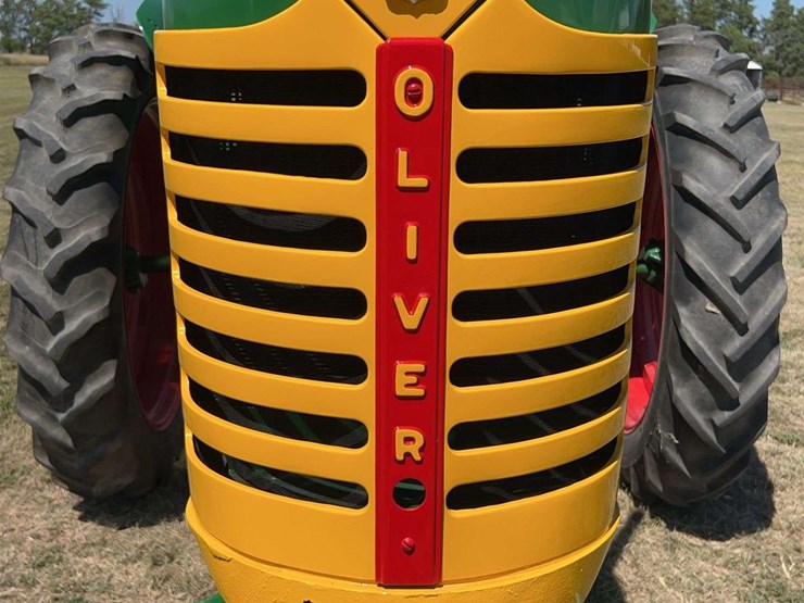 1951-oliver-66-image-9