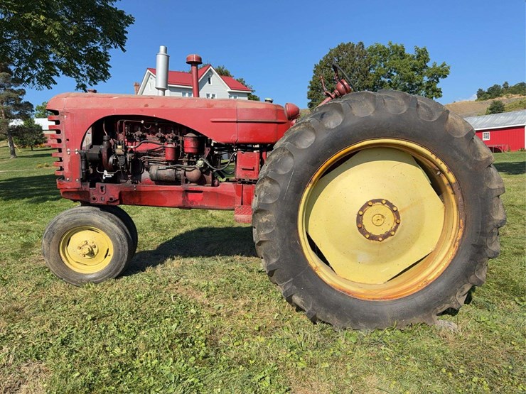 massey-ferguson-44-image-2