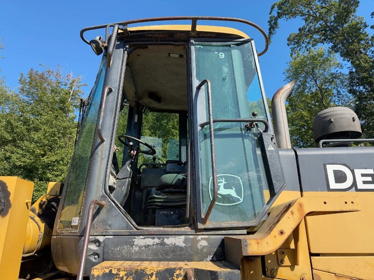2005-deere-644j-image-27