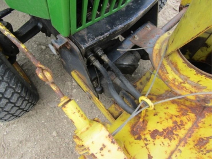 john-deere-316-image-12