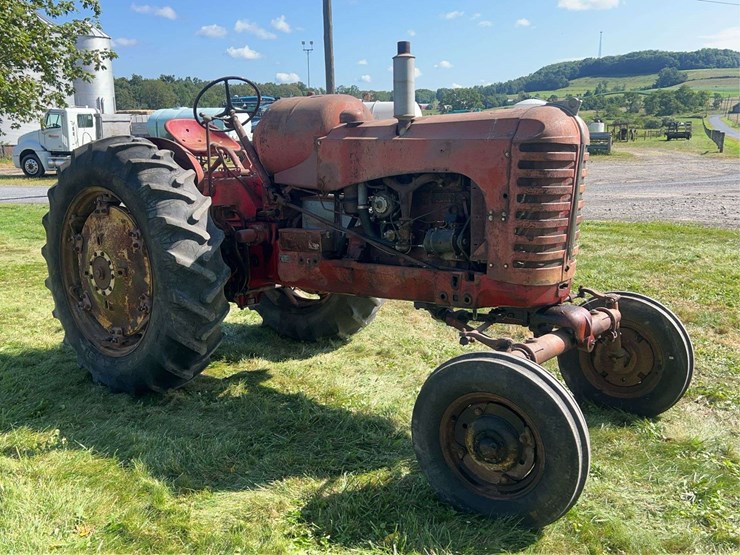 massey-ferguson-444-image-7