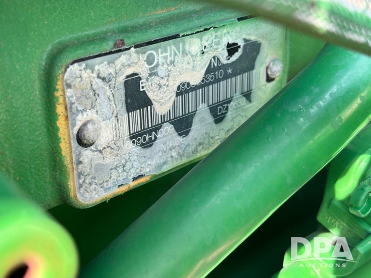 2018-john-deere-r4038-image-32