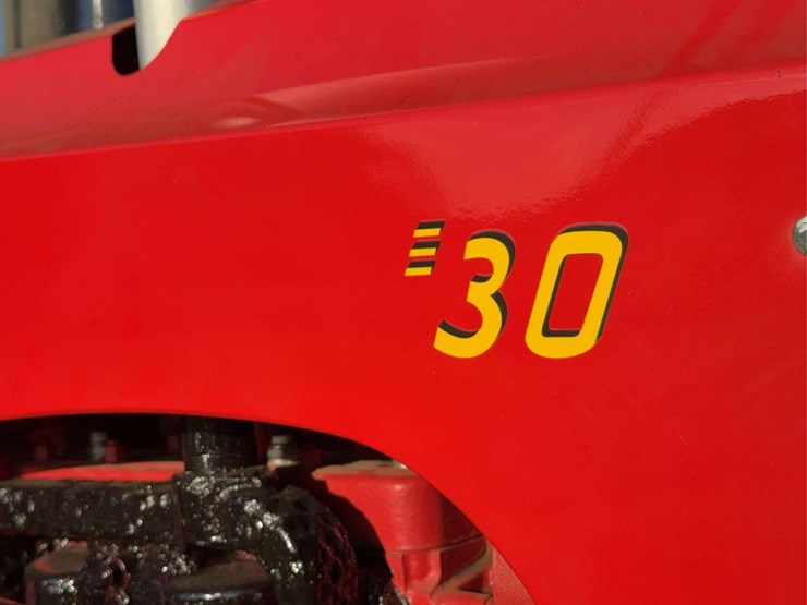 massey-ferguson-30-image-38