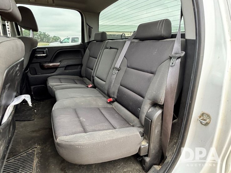 2015-gmc-sierra-2500hd-image-74