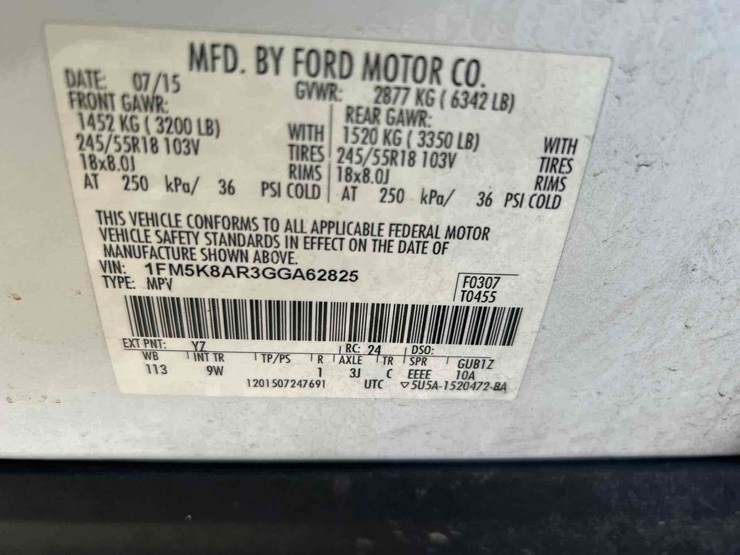 2016-ford-explorer-image-5