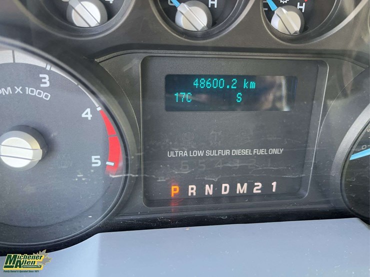 2014-ford-f450-image-21