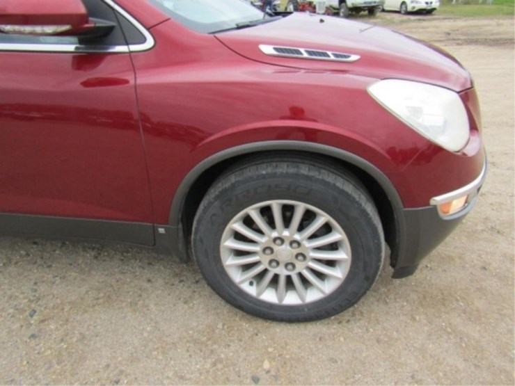 2010-buick-enclave-cxl-image-16