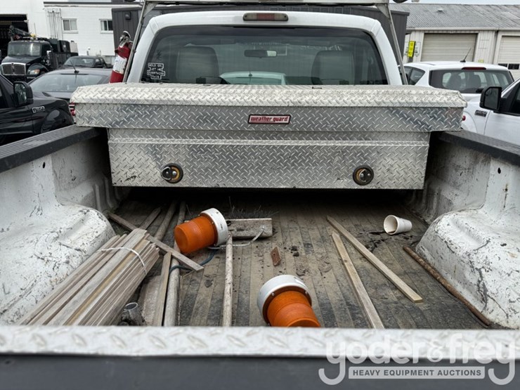 2011-ford-f250-image-18