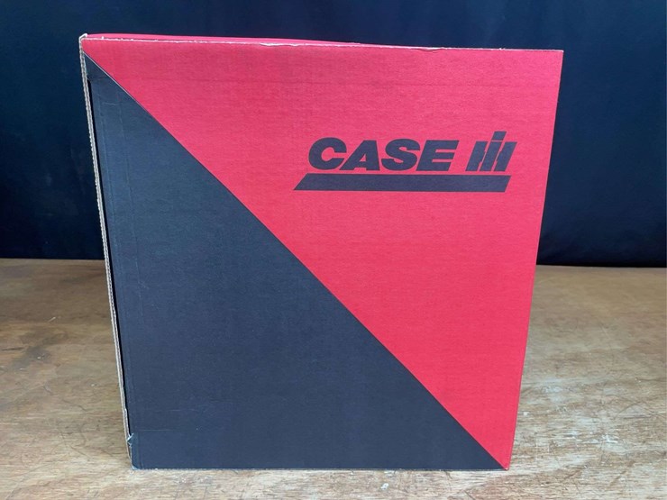 1/8-ih-856-1999-fps-nib-sm-image-8