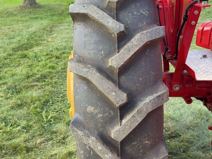 massey-ferguson-350-image-18