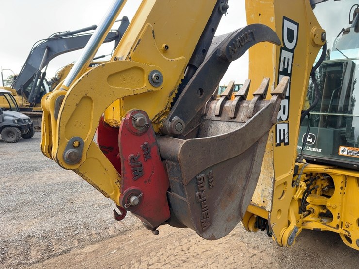 2006-deere-310g-image-21