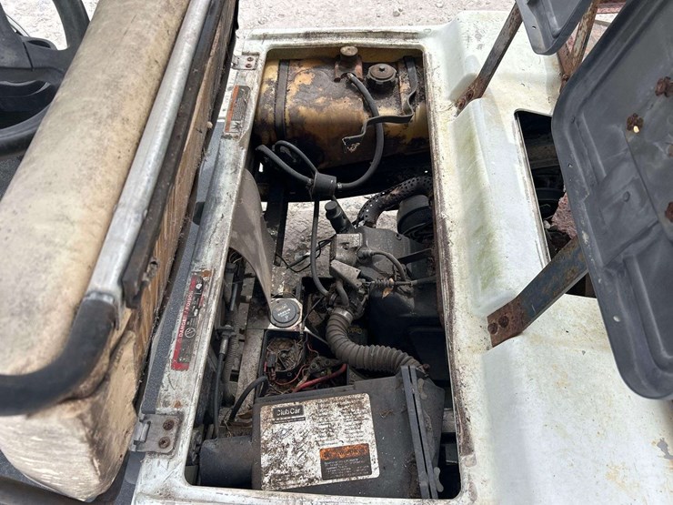club-car-golf-cart-image-5