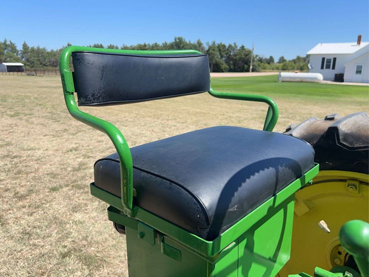 john-deere-model-a-image-35