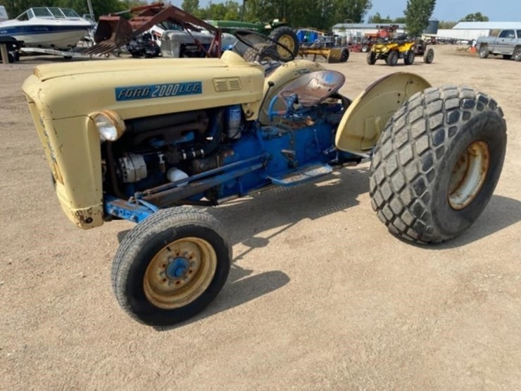 ford-2000-image-35