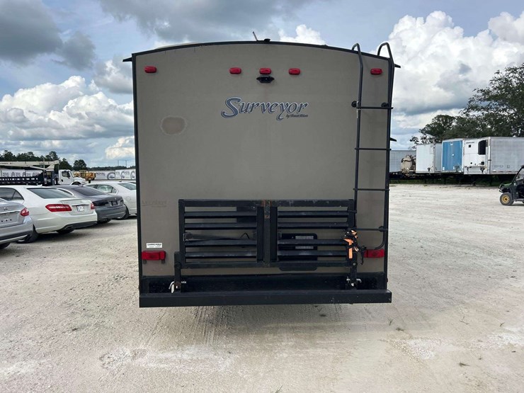 2016-forest-river-surveyor-285ikds-32ft-t/a-travel-trailer-image-19