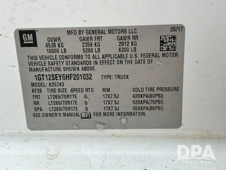 2017-gmc-sierra-2500hd-image-93