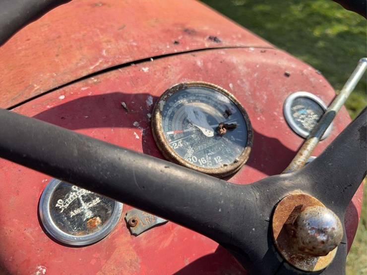 massey-ferguson-50-image-31