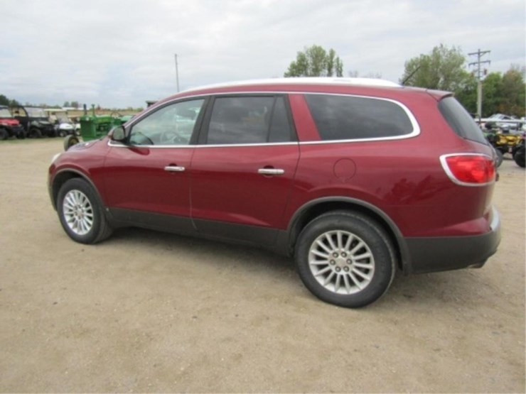 2010-buick-enclave-cxl-image-9