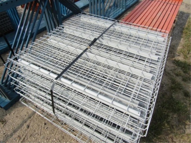 16ft.-h,-4-section,-3-shelves-per-section-racking-image-4