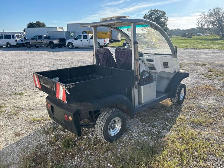 2010-l3v-electric-cart-image-3