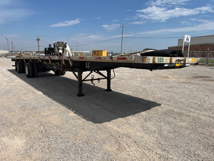 2010-utility-flatbed-image-2