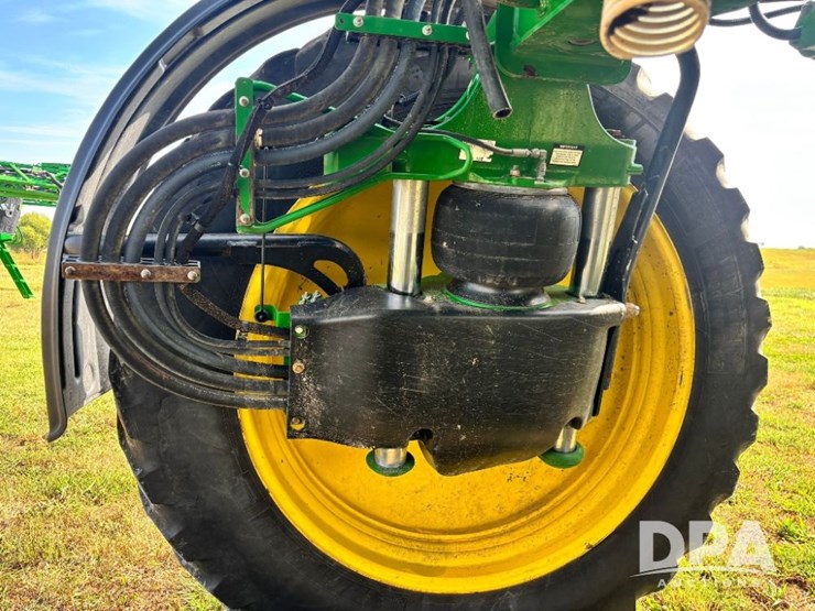 2018-john-deere-r4038-image-60
