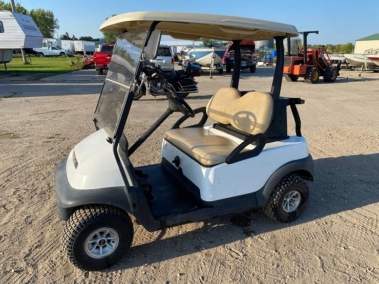 club-car-golf-cart-w/canopy,-front-windshield,-image-30