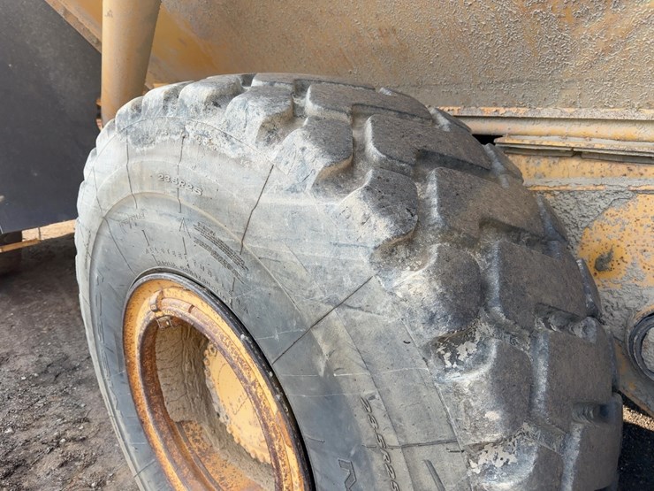 1999-volvo-a30c-image-12