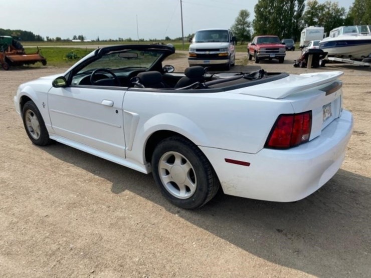 2000-ford-2000-image-9