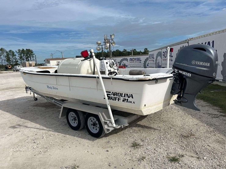 2005-carolina-skiff-21dlx-21ft.-boat-with-23ft-t/a-boat-trailer-image-4