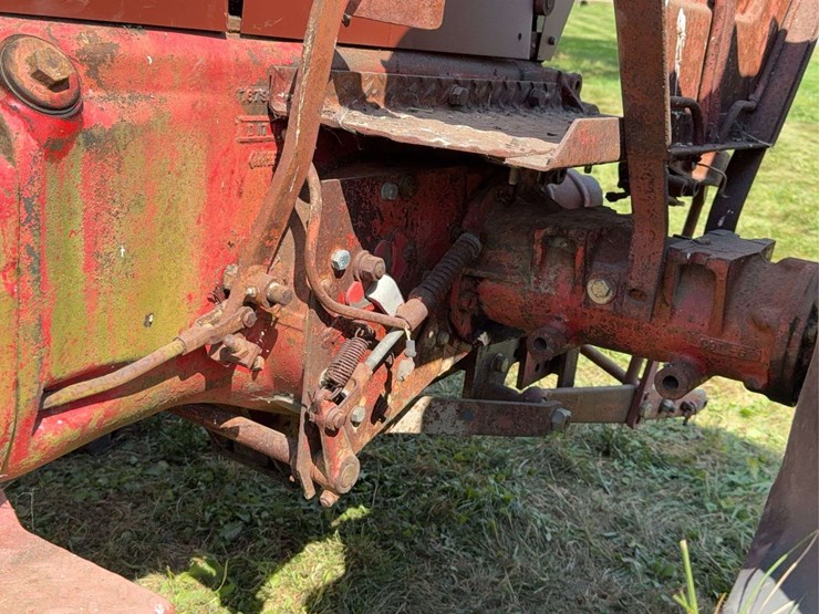massey-ferguson-333-image-43