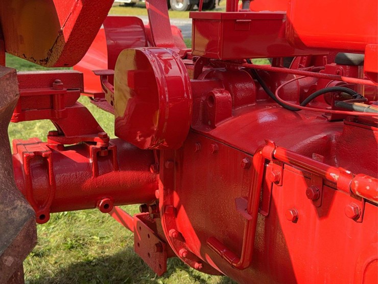 massey-harris-challenger-image-52