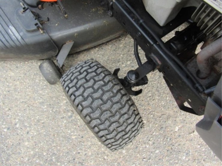 husqvarna-yth20k46-image-27