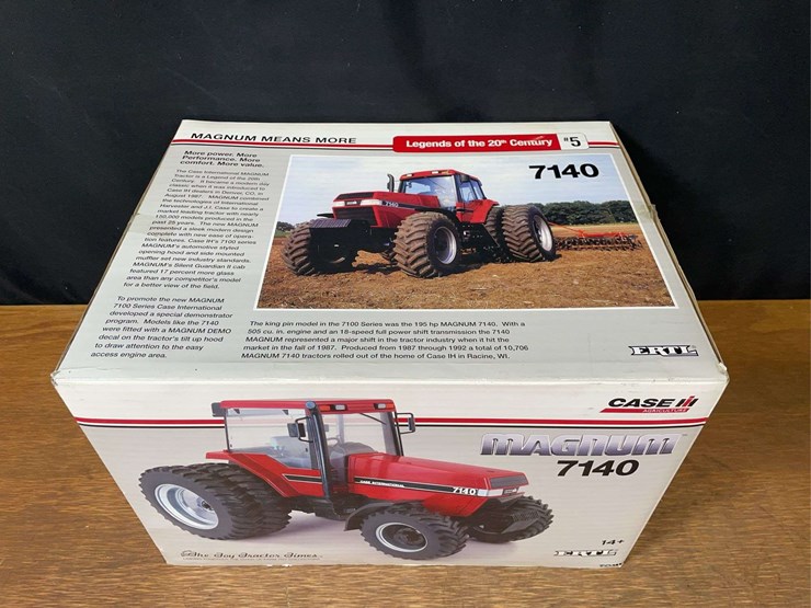 1/16-case-ih-magnum-7140-2012-ttt-nib-ertl-image-12