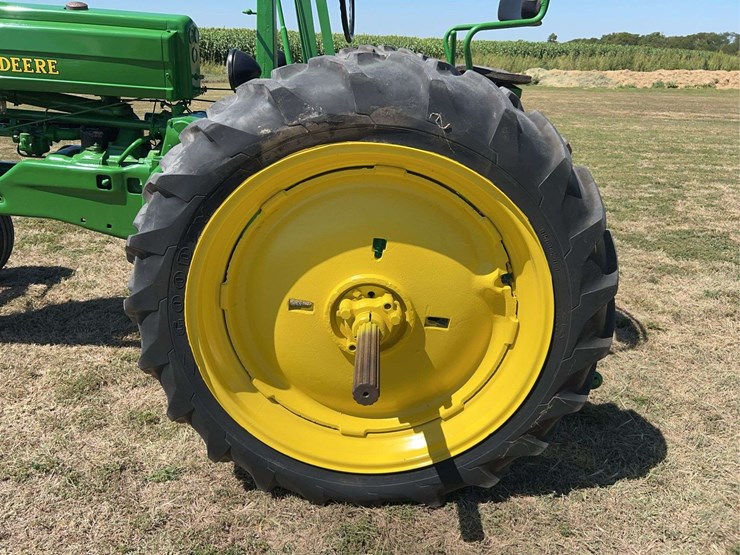 john-deere-model-b-image-48