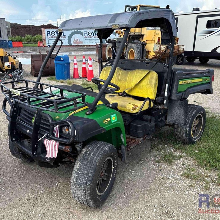 2016 JOHN DEERE GATOR