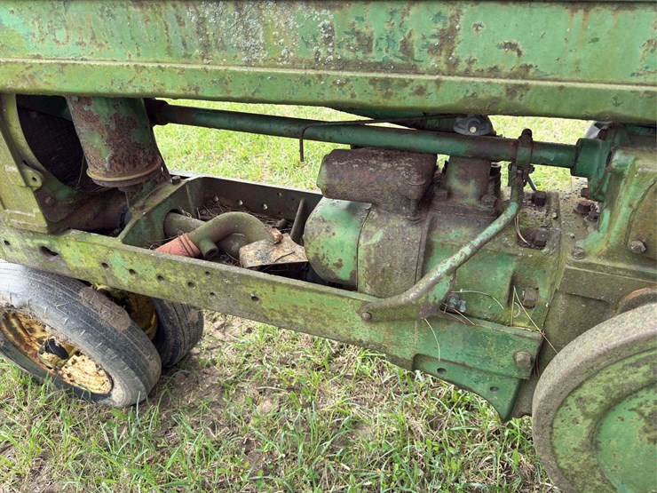 john-deere-model-b-image-12