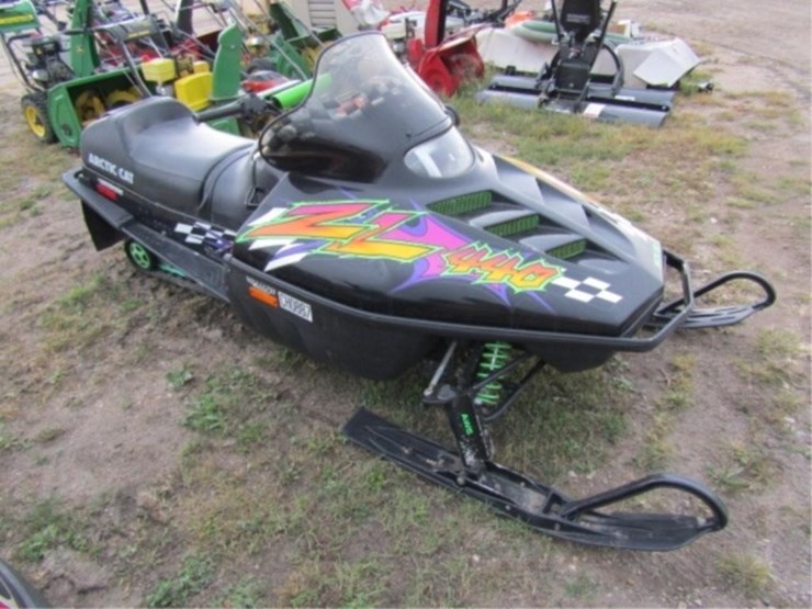 1997-arctic-cat-zl440,4,124-miles,-poly-ski's,runs-image-38