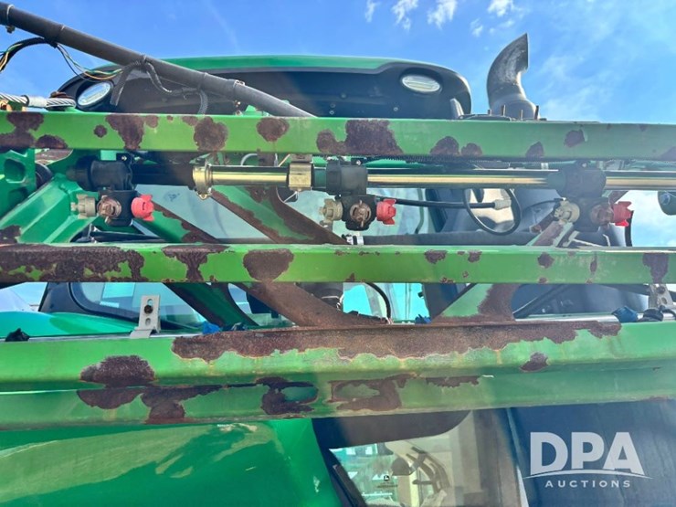 2018-john-deere-r4038-image-112