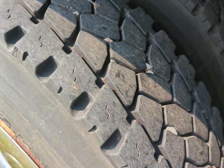 international-durastar-4400-image-27