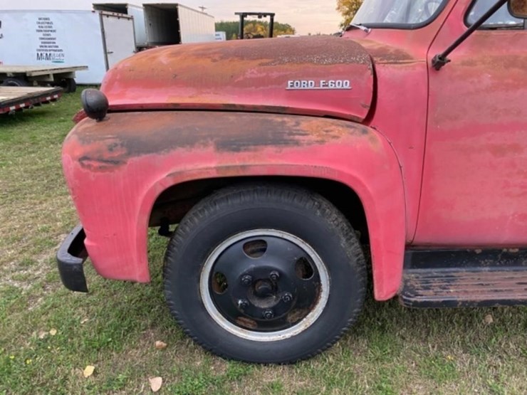 1953-ford-f600-image-24