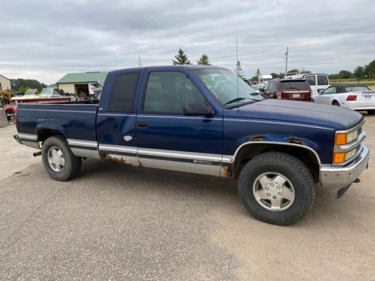 1995-chevy-silverado-1500-5.7l-v8,-auto,-ext.-cab-image-45