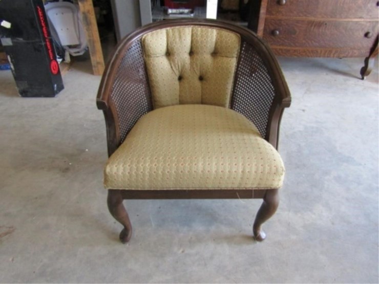 chair-w/padded-seat-nice-image-9