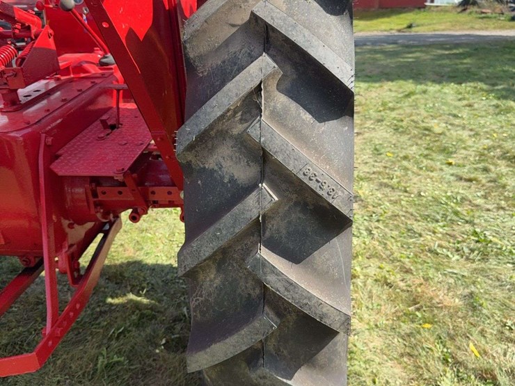 massey-ferguson-101-image-34