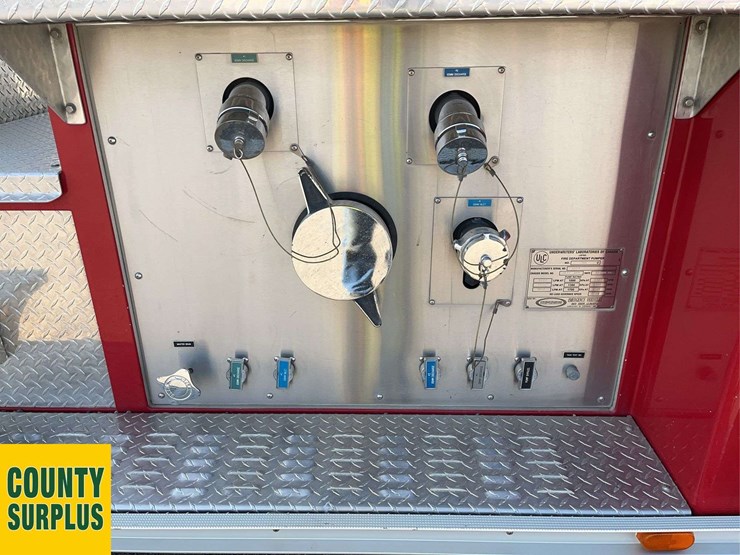 1996-freightliner-fl80-image-21