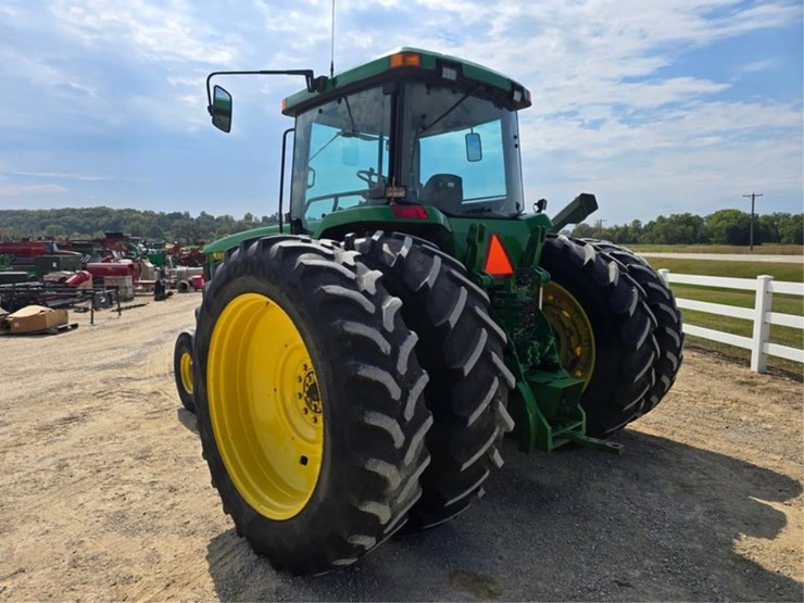 john-deere-8100-image-3