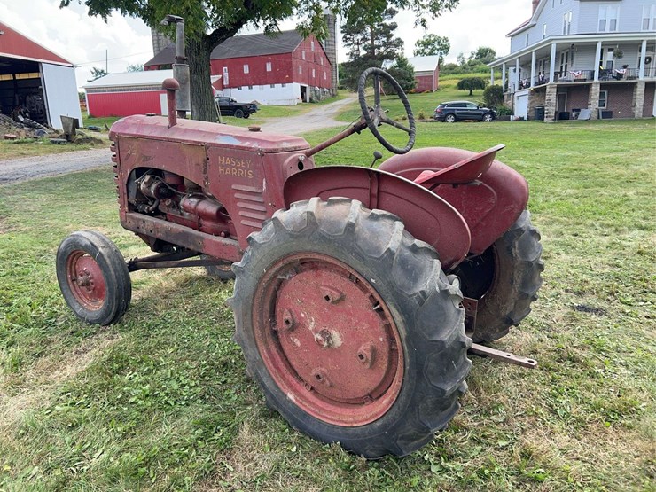 massey-ferguson-22-image-5